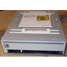 CDRW TSST SR-M8202 IDE white (Саранск)